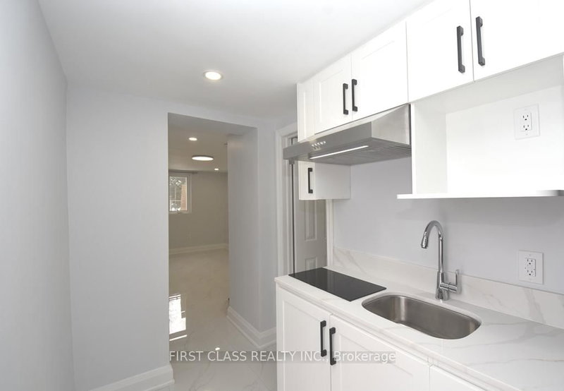 1 - 113 Holcolm Rd, Toronto, M2N 2E1 | Image 3