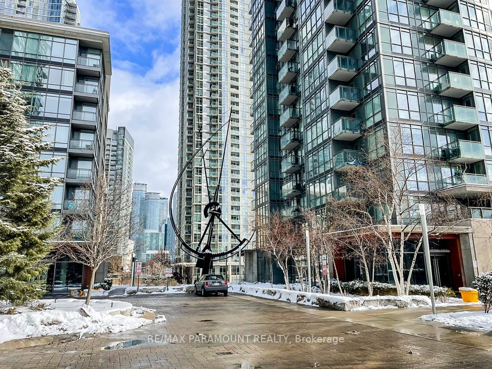 Condo for lease at 509-11 Brunel Court, Toronto, Waterfront Communities C1, M5V 3Y3 - MLS: C11970735