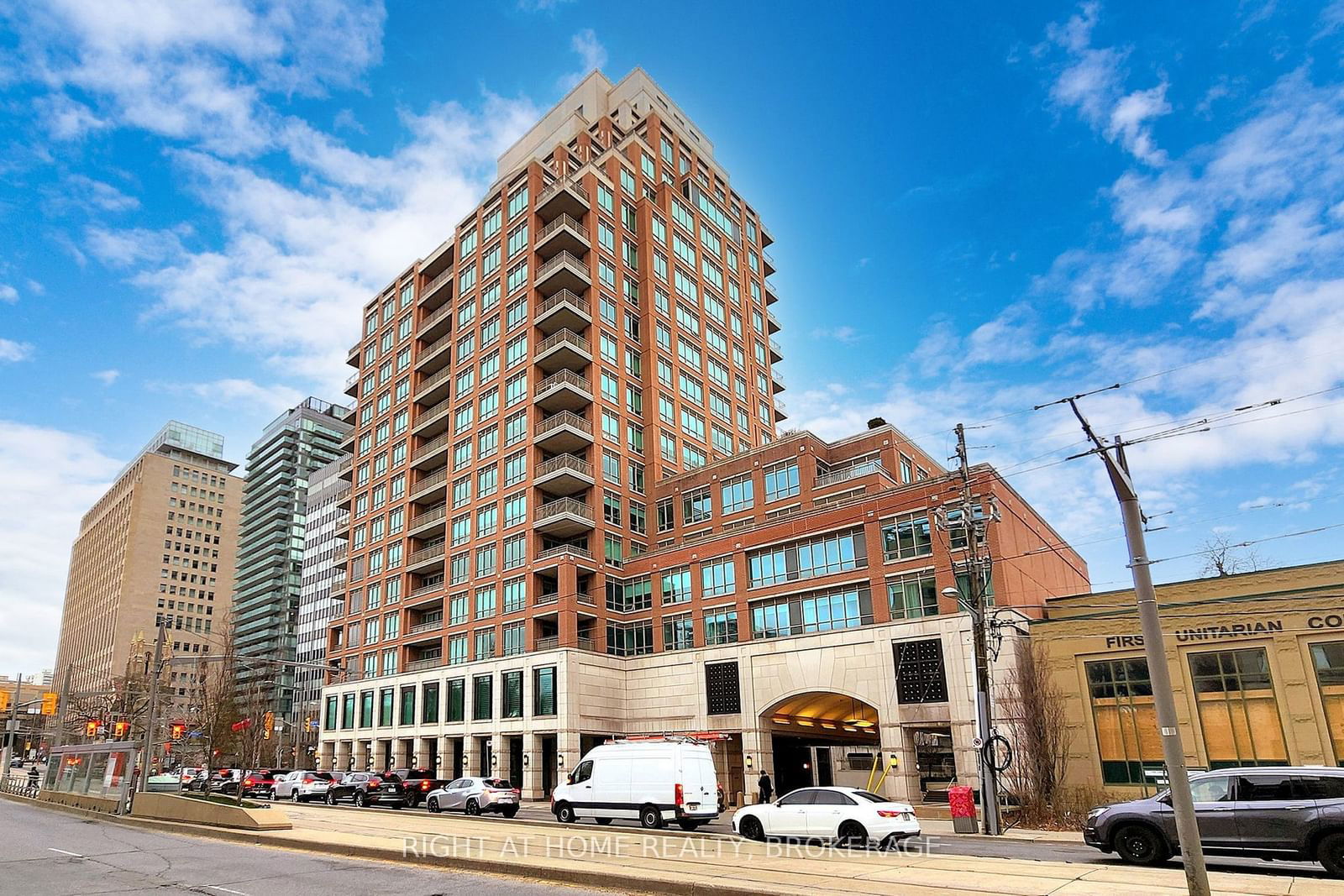 Condo for sale at 307-155 St Clair Avenue, Toronto, Casa Loma, M4V 0A1 - MLS: C11970886