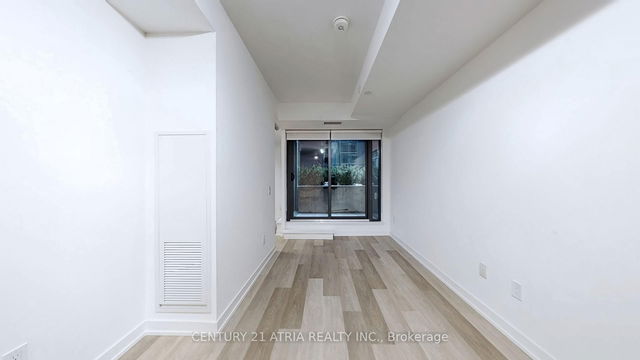 201 - 28 Eastern Avenue