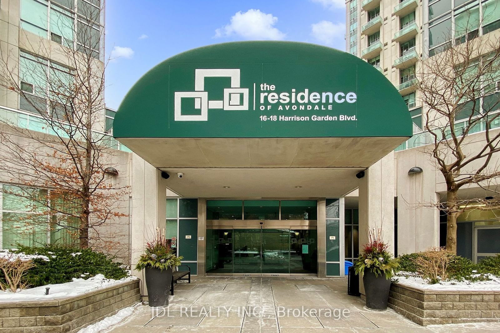 Condo for sale at 811-18 Harrison Garden Boulevard, Toronto, Willowdale East, M2N 7J7 - MLS: C11971065