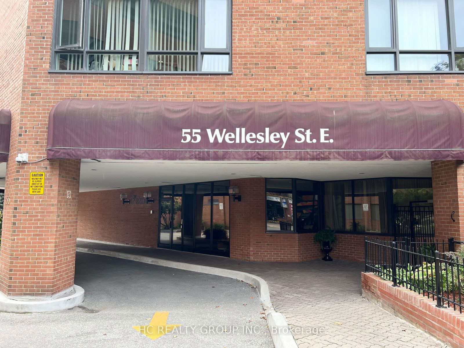 Condo for lease at 301-55 Wellesley Street, Toronto, Church-Yonge Corridor, M4Y 2T6 - MLS: C11971131