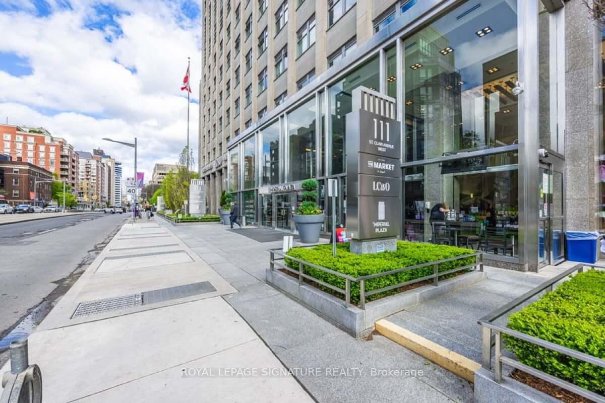 Condo leased at 1717-111 St Clair Avenue, Toronto, Yonge-St. Clair, M4V 1N5 - MLS: C11971204