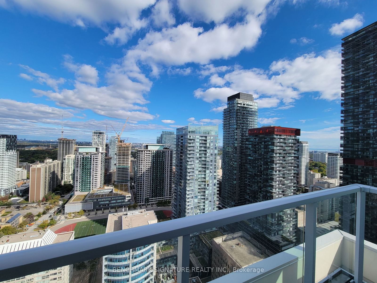 Condo for lease at 2903-33 Helendale Avenue, Toronto, Yonge-Eglinton, M4R 0A4 - MLS: C11971452