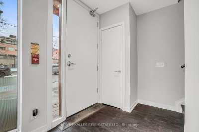 Unit TH5 — 85 Wood Street — photo 5