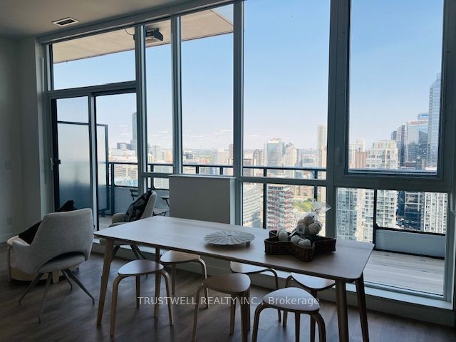 Condo for lease at PH5103-38 Widmer Street, Toronto, Waterfront Communities C1, M5V 0P7 - MLS: C11972174