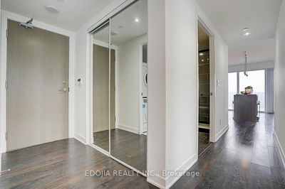 Unit 5910 — 88 harbour St, Toronto - Waterfront Communities C1 image-0-2