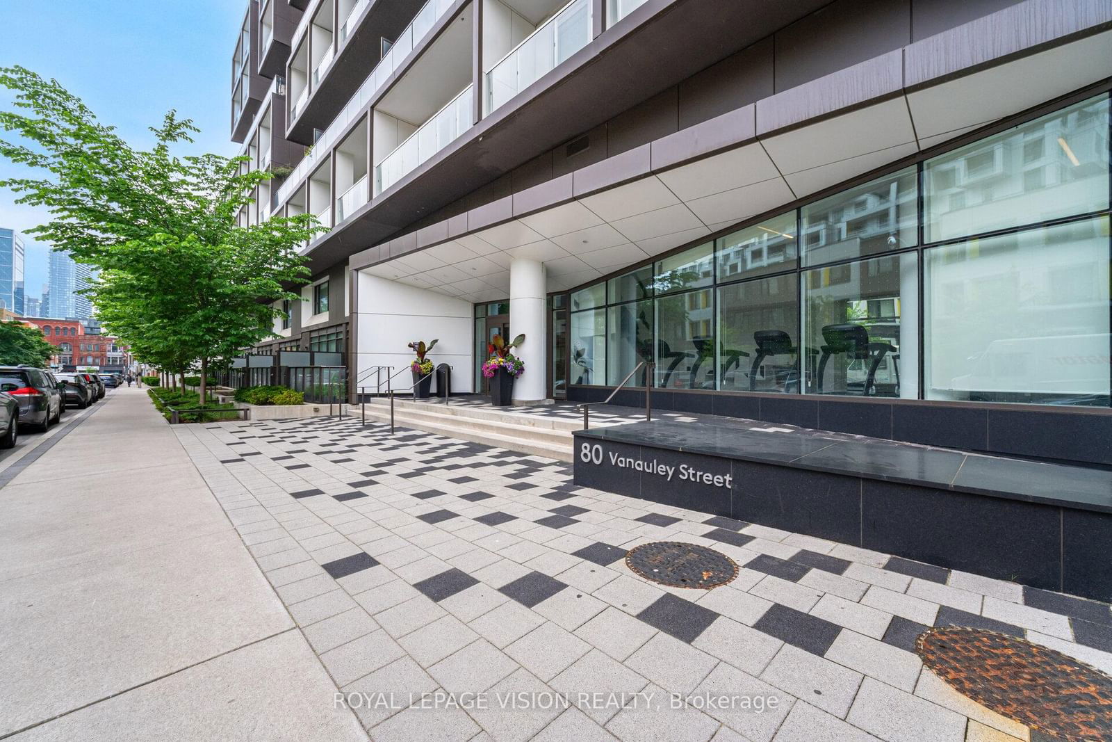 Condo leased at 411-80 Vanauley Street, Toronto, Kensington-Chinatown, M5T 0C9 - MLS: C11972228