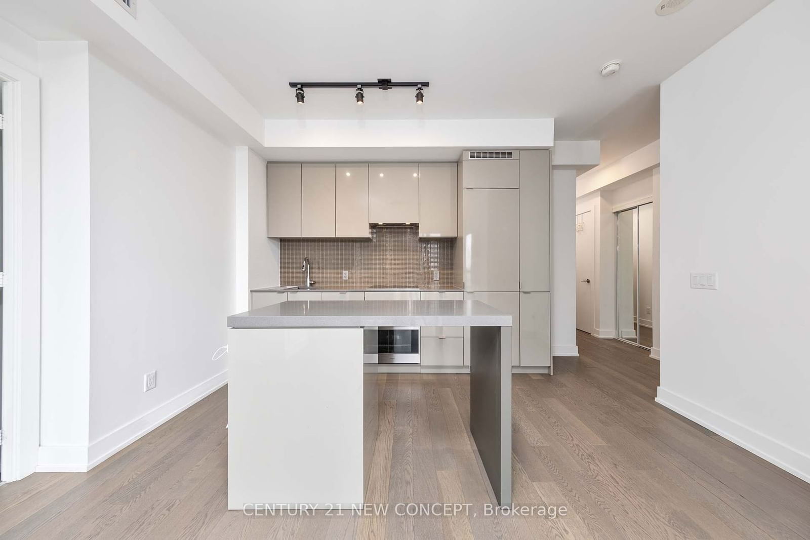 Condo for sale at 1907-7 Grenville Street, Toronto, Bay Street Corridor, M4Y 0E9 - MLS: C11972405