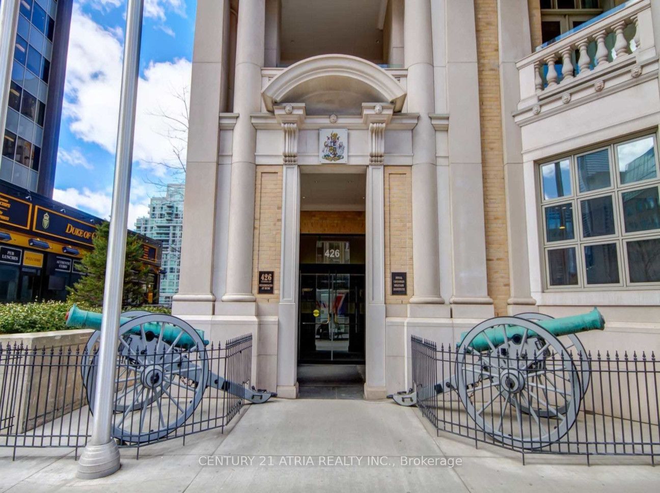 Condo for sale at 1807-426 University Avenue, Toronto, Kensington-Chinatown, M5G 1S9 - MLS: C11972541