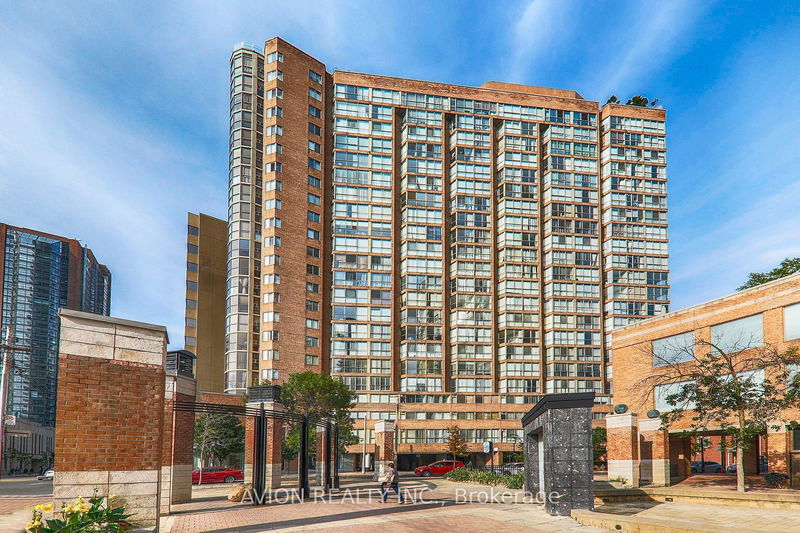 home for lease on 402-1055 Bay Street