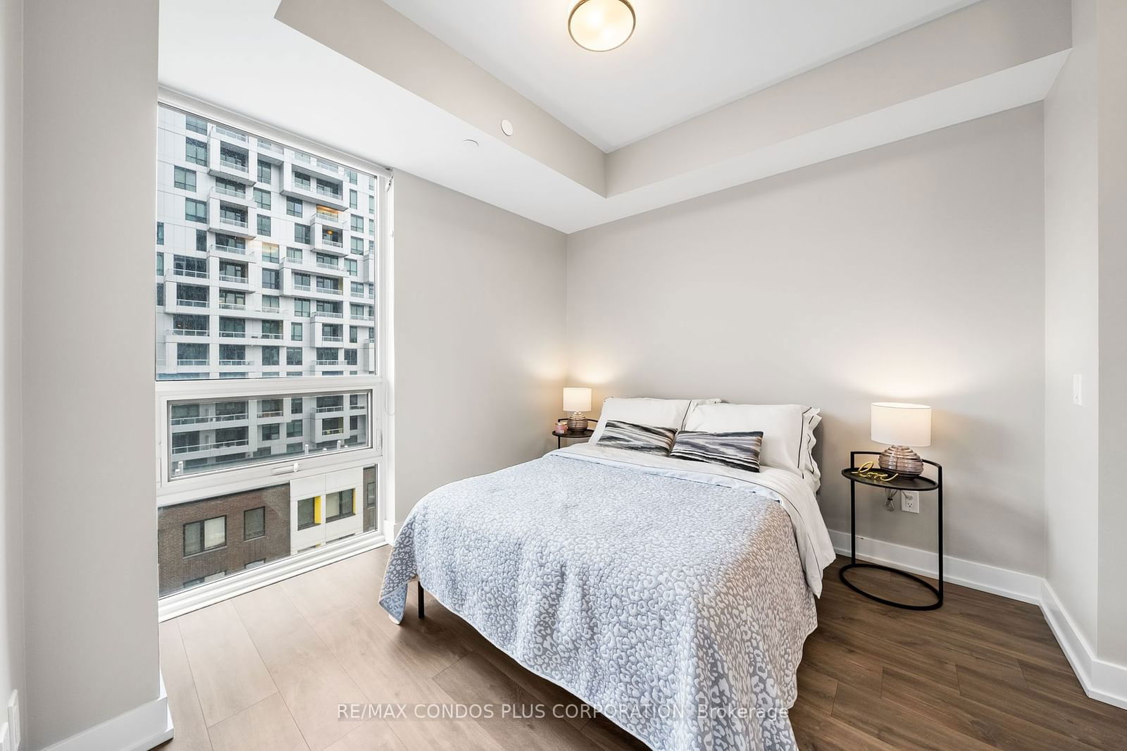 Condo for lease at 511-80 Vanauley Street, Toronto, Kensington-Chinatown, M5T 0C9 - MLS: C11972559