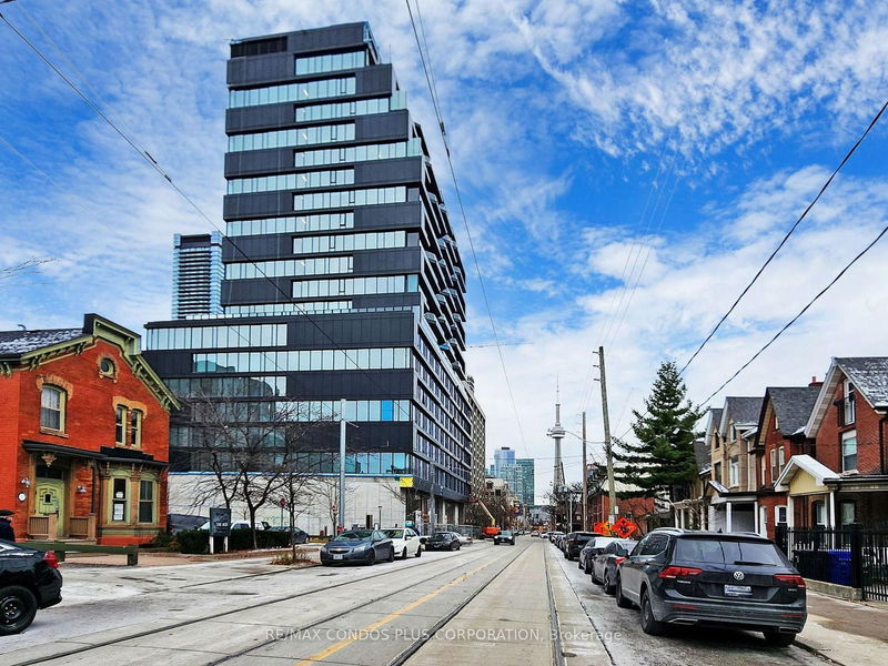 home for lease on 1909-195 McCaul Street