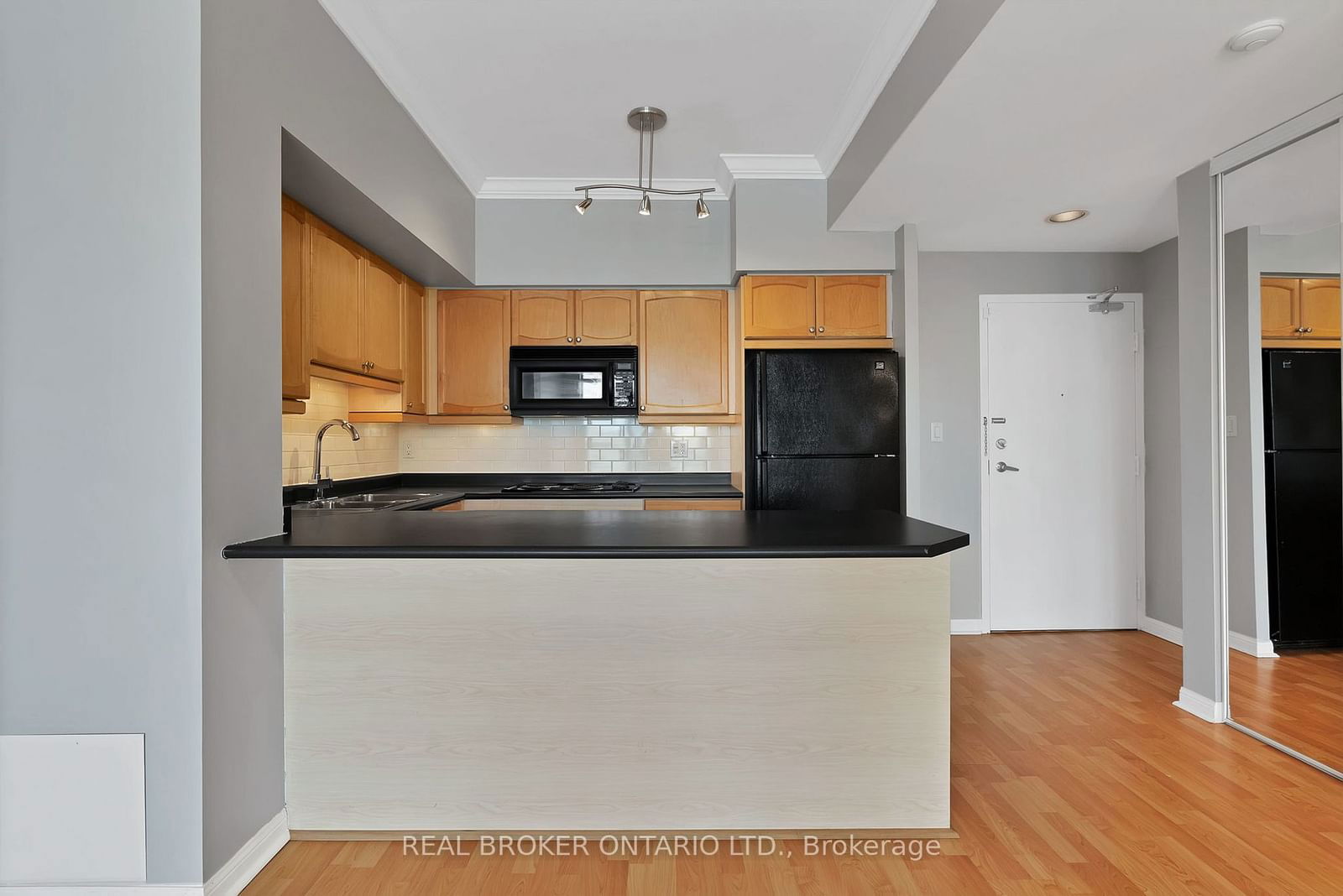 Condo leased at Ph19-1000 King Street, Toronto, Niagara, M6K 3N1 - MLS: C11972825