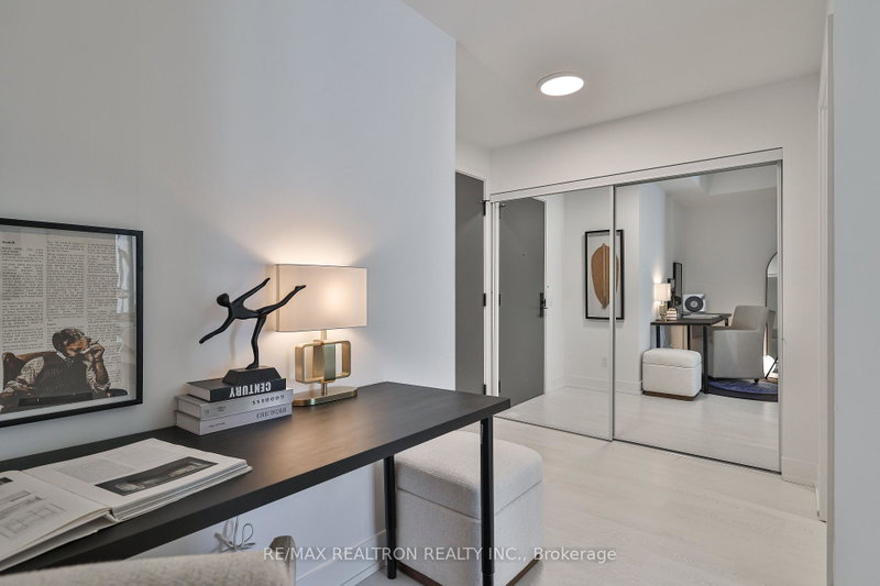Room2