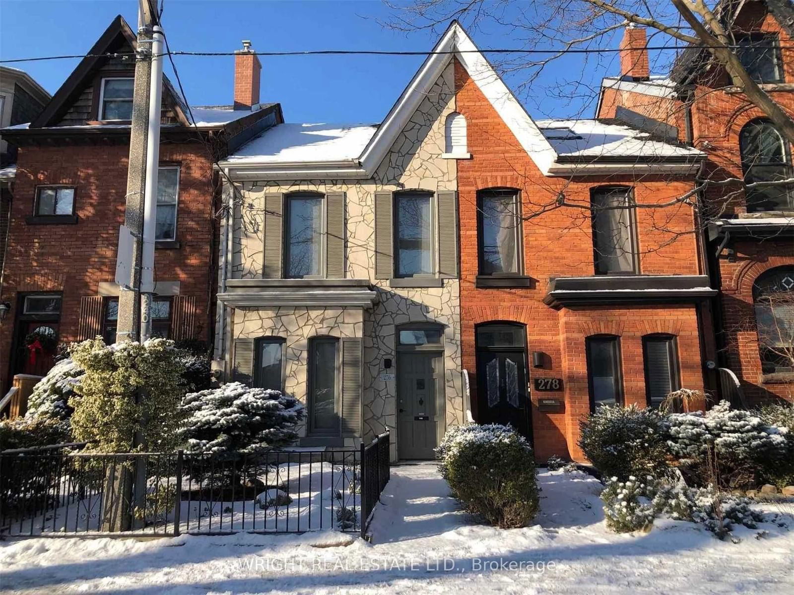 Townhouse leased at 276 Robert Street, Toronto, University, M5S 2K8 - MLS: C11973239