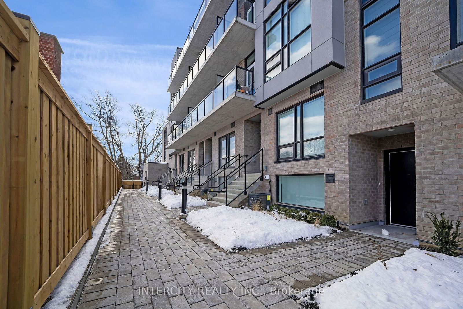 Townhouse for sale at 40-851 Sheppard Avenue, Toronto, Clanton Park, M3H 0G2 - MLS: C11973502