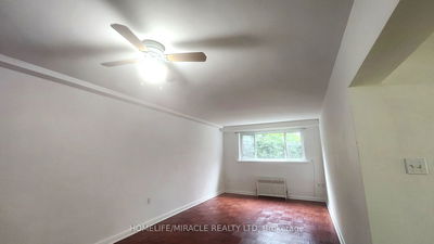 483 Wilson Ave, Toronto - Clanton Park image-0-4