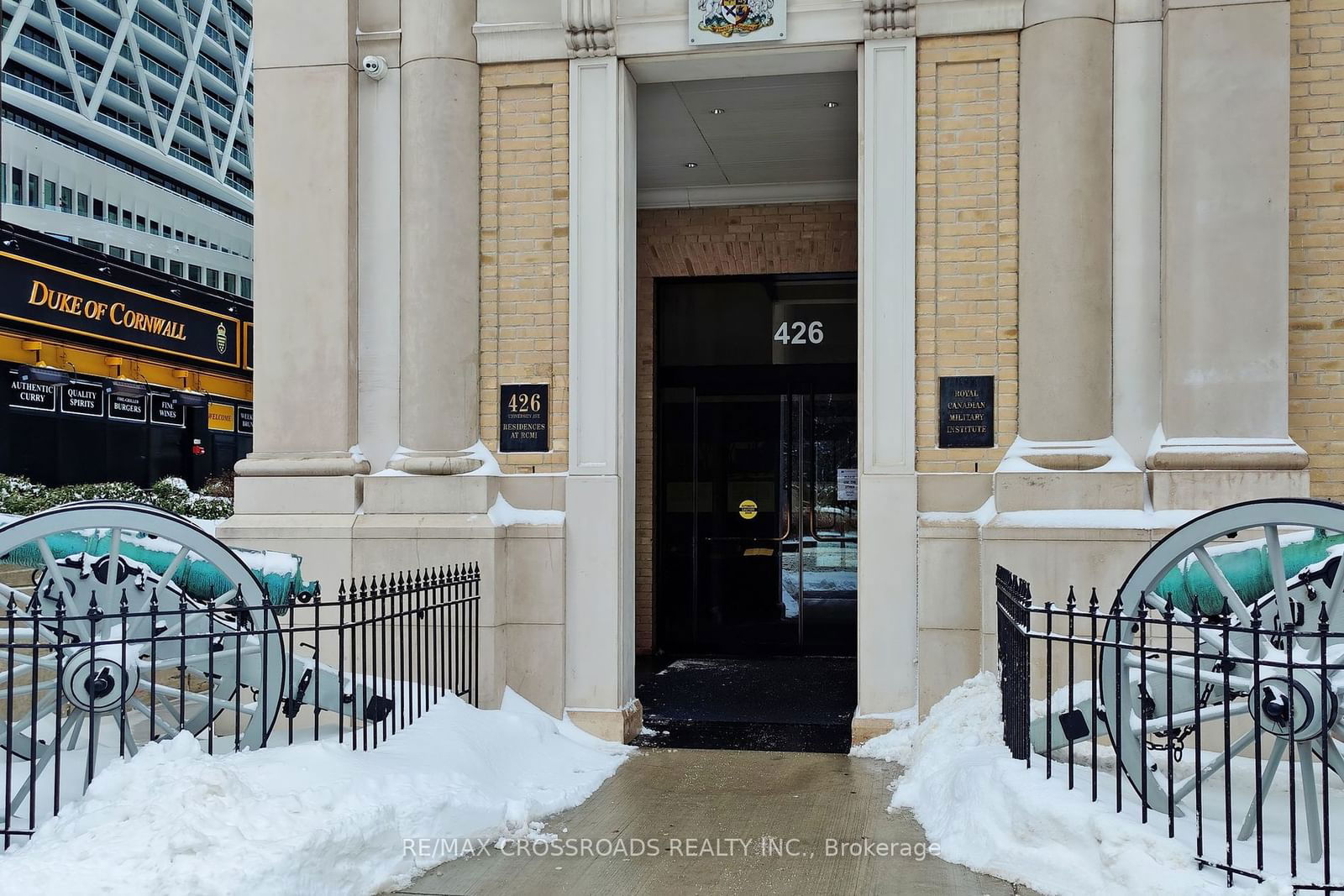 Condo for sale at 2502-426 University Avenue, Toronto, University, M5G 1S9 - MLS: C11973635