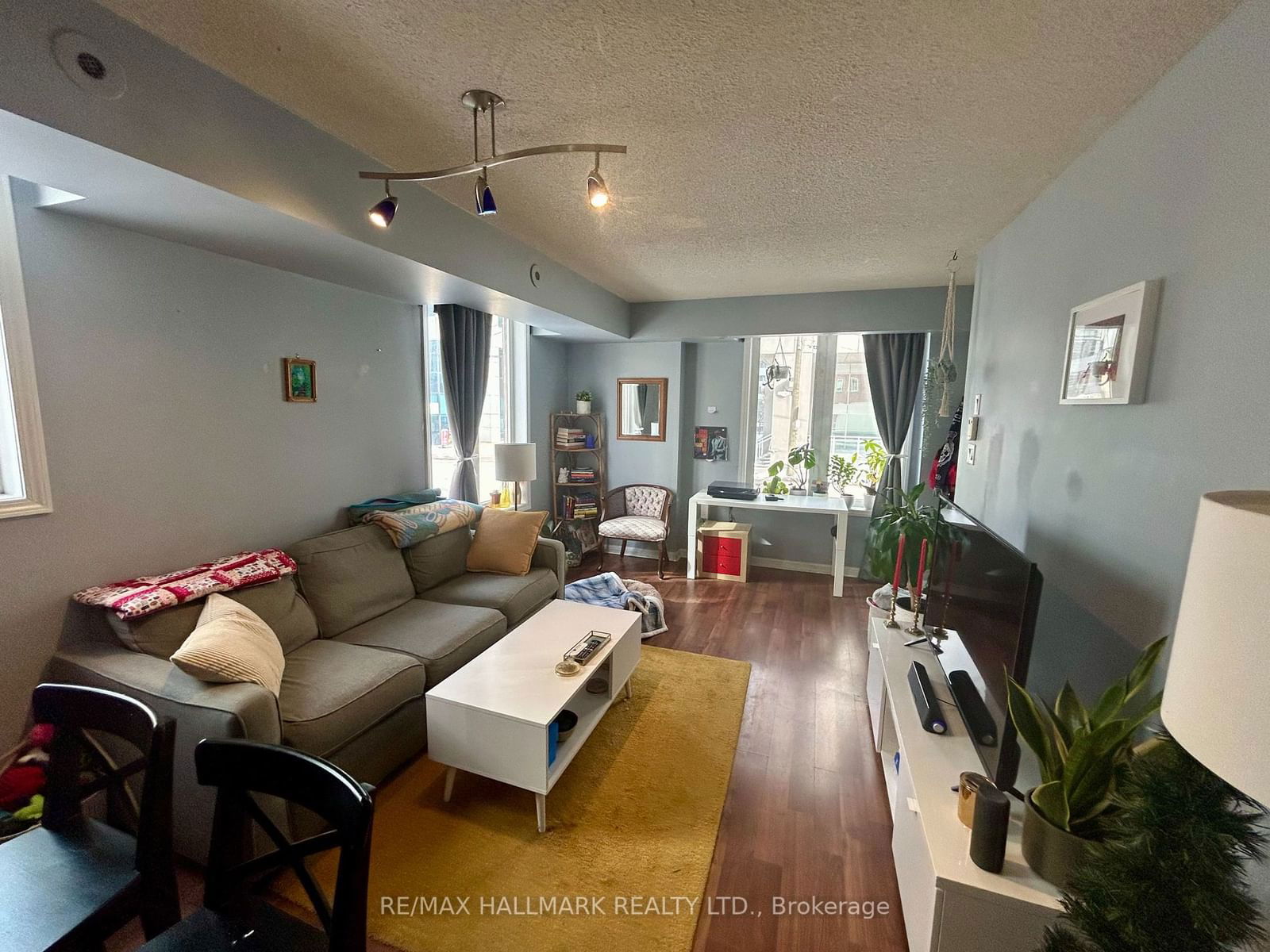 Townhouse for lease at 602-100 Strachan Avenue, Toronto, Niagara, M6K 3M6 - MLS: C11973754