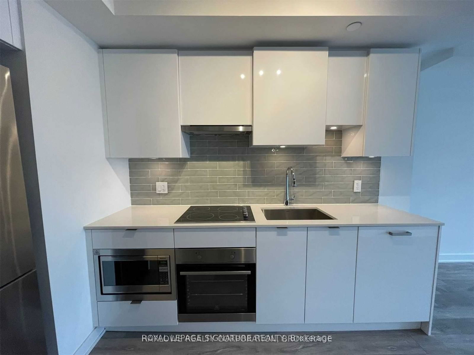 Condo for lease at 2611-195 Redpath Avenue, Toronto, Mount Pleasant West, M4P 0E4 - MLS: C11974029