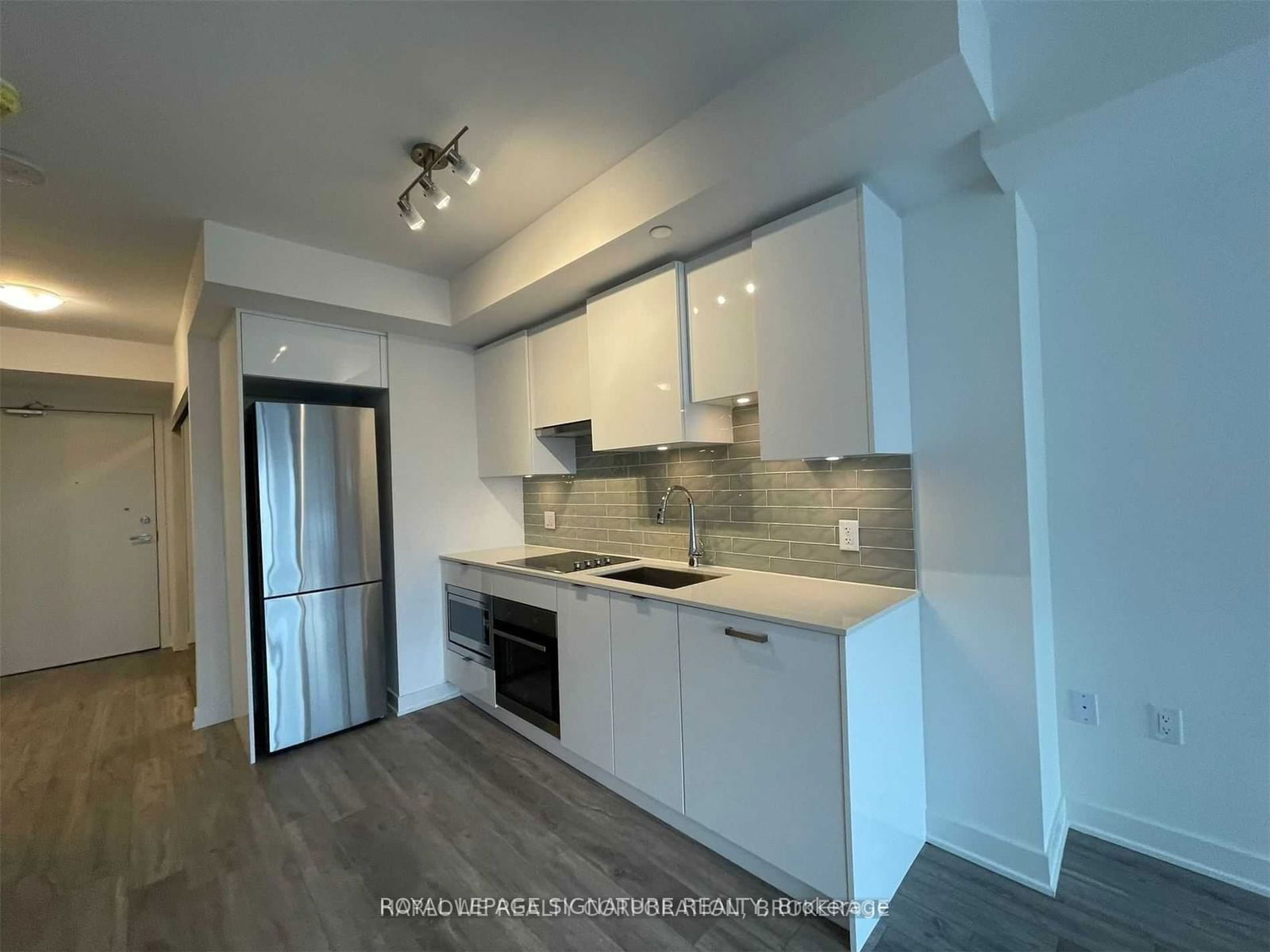 Condo for lease at 2611-195 Redpath Avenue, Toronto, Mount Pleasant West, M4P 0E4 - MLS: C11974029