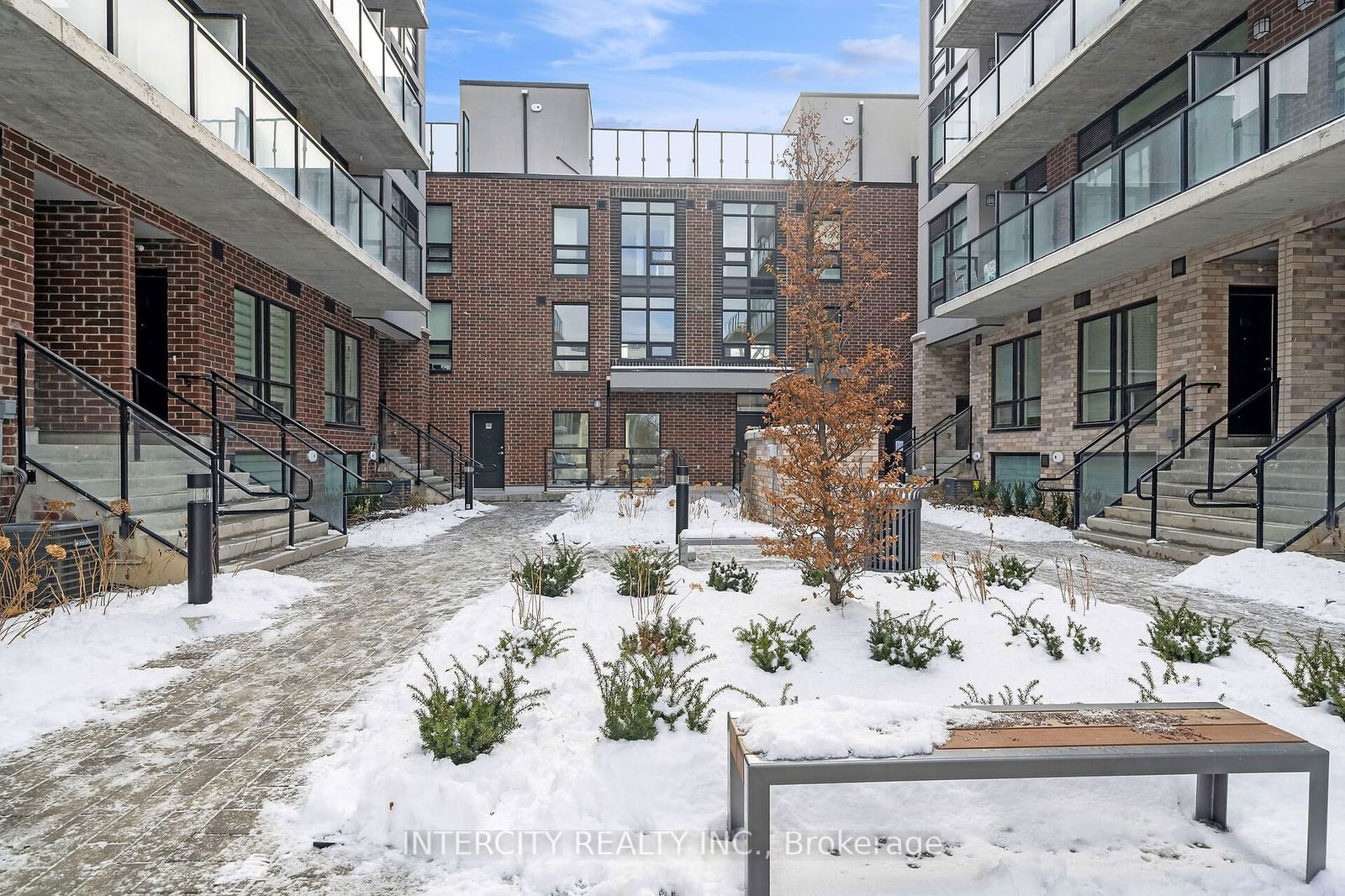 Townhouse for sale at 46-861 Sheppard Avenue, Toronto, Clanton Park, M3H 0G2 - MLS: C11974059