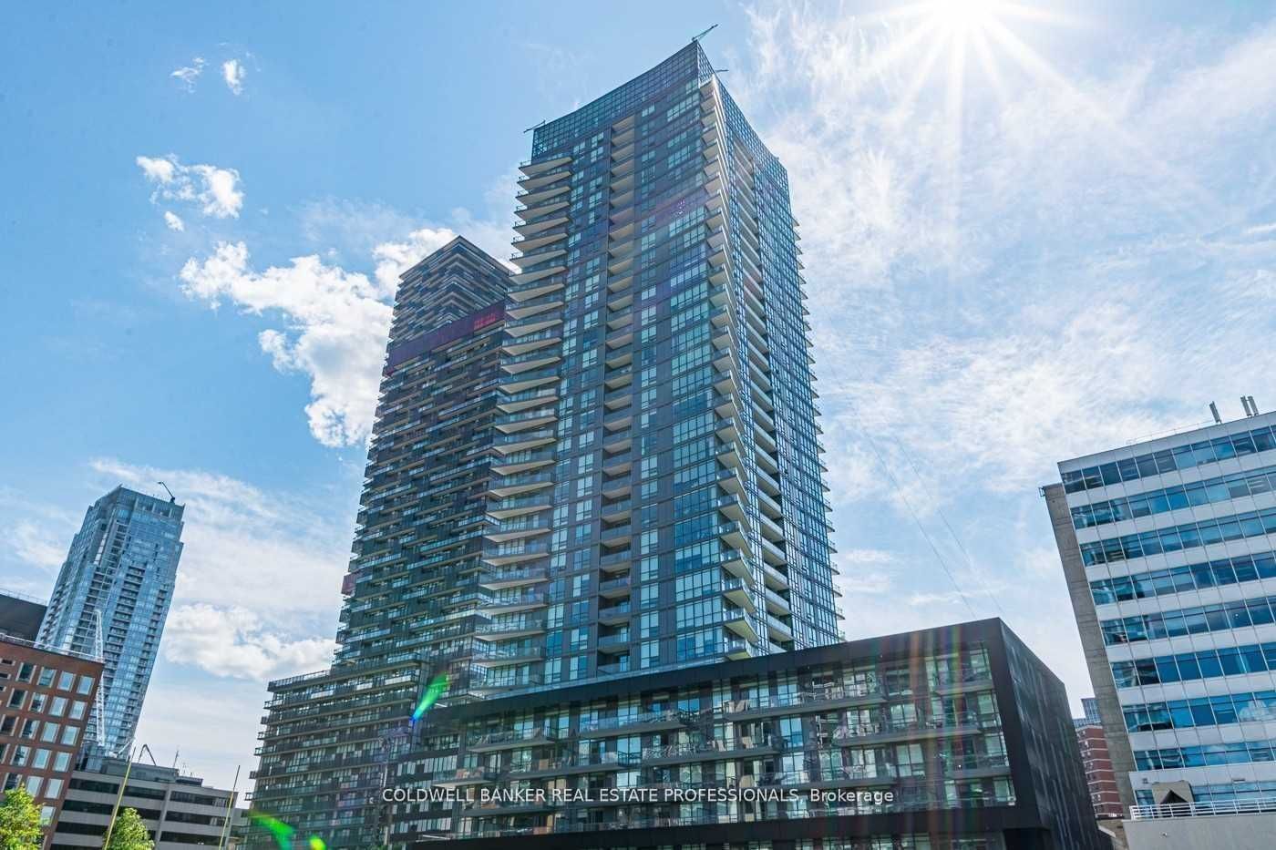 Condo for lease at 2407-30 Roehampton Avenue, Toronto, Mount Pleasant West, M4P 0B9 - MLS: C11974062