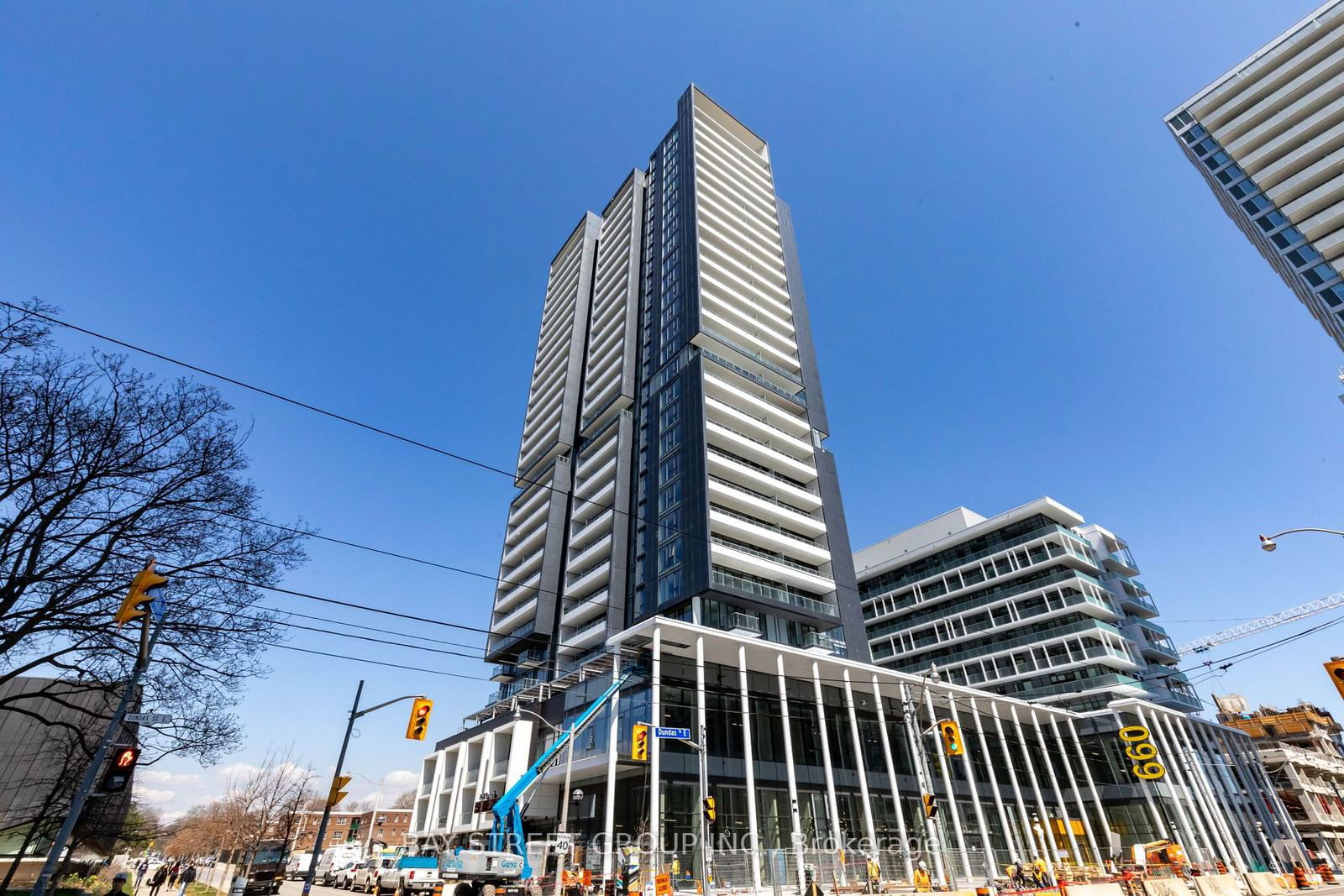 Condo for lease at 1006-225 Sumach Street, Toronto, Regent Park, M5A 3K3 - MLS: C11974159