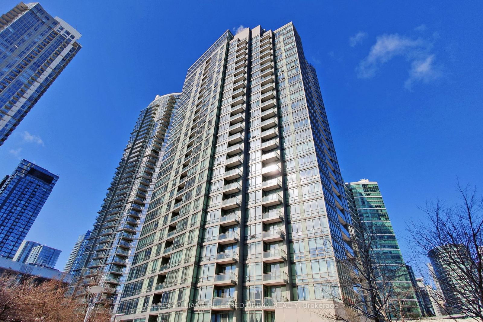 Condo for lease at 708-3 Navy Wharf Court, Toronto, Waterfront Communities C1, M5V 3V1 - MLS: C11974349