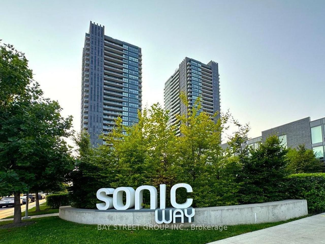 Condo leased at 1108-6 Sonic Way, Toronto, Flemingdon Park, M3C 0P1 - MLS: C11974440