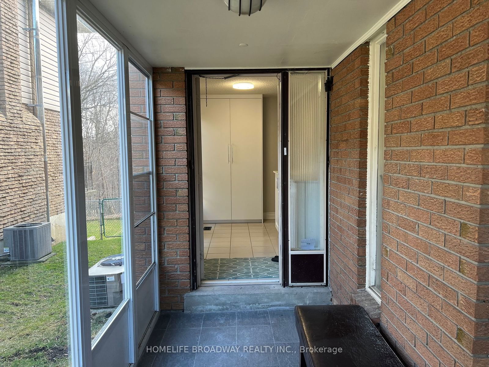 Semi-Detached House for lease at 29 Mintwood Drive, Toronto, Bayview Woods-Steeles, M2M 3A6 - MLS: C11974447