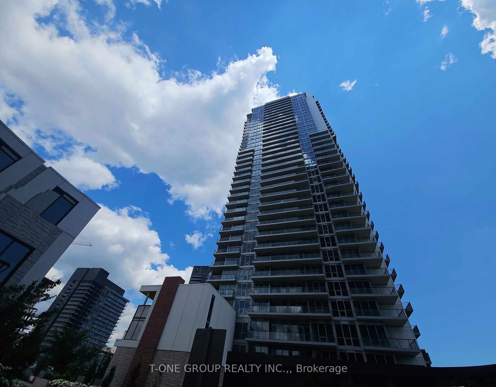 Condo for sale at 707-95 Mcmahon Drive, Toronto, Bayview Village, M2K 0H1 - MLS: C11974454