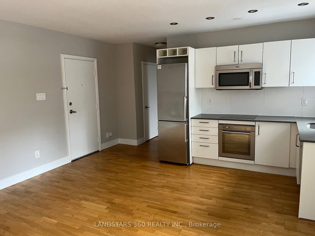 205 - 81 Isabella Street