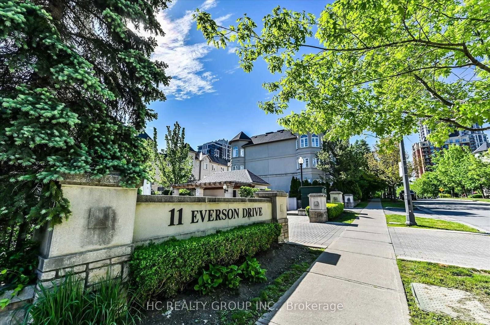 Townhouse for sale at 315-11 Everson Drive, Toronto, Willowdale East, M2N 7B9 - MLS: C11974675