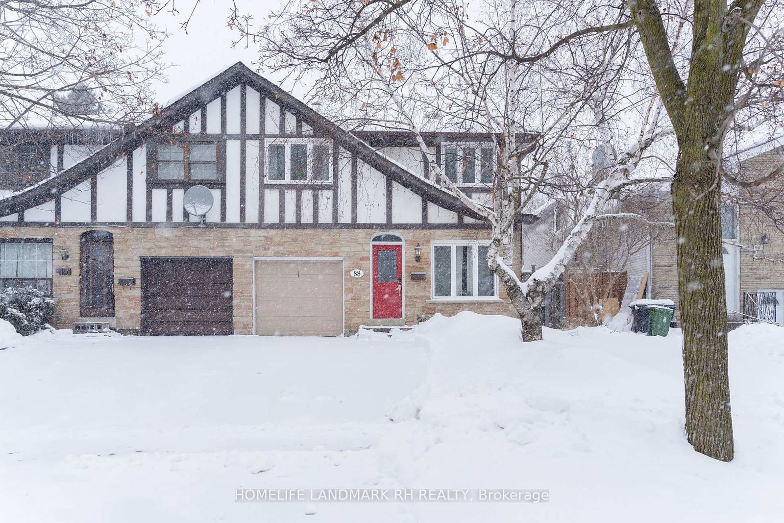 Semi-Detached House leased at 88 Chipwood Crescent, Toronto, Pleasant View, M2J 3X7 - MLS: C11974680