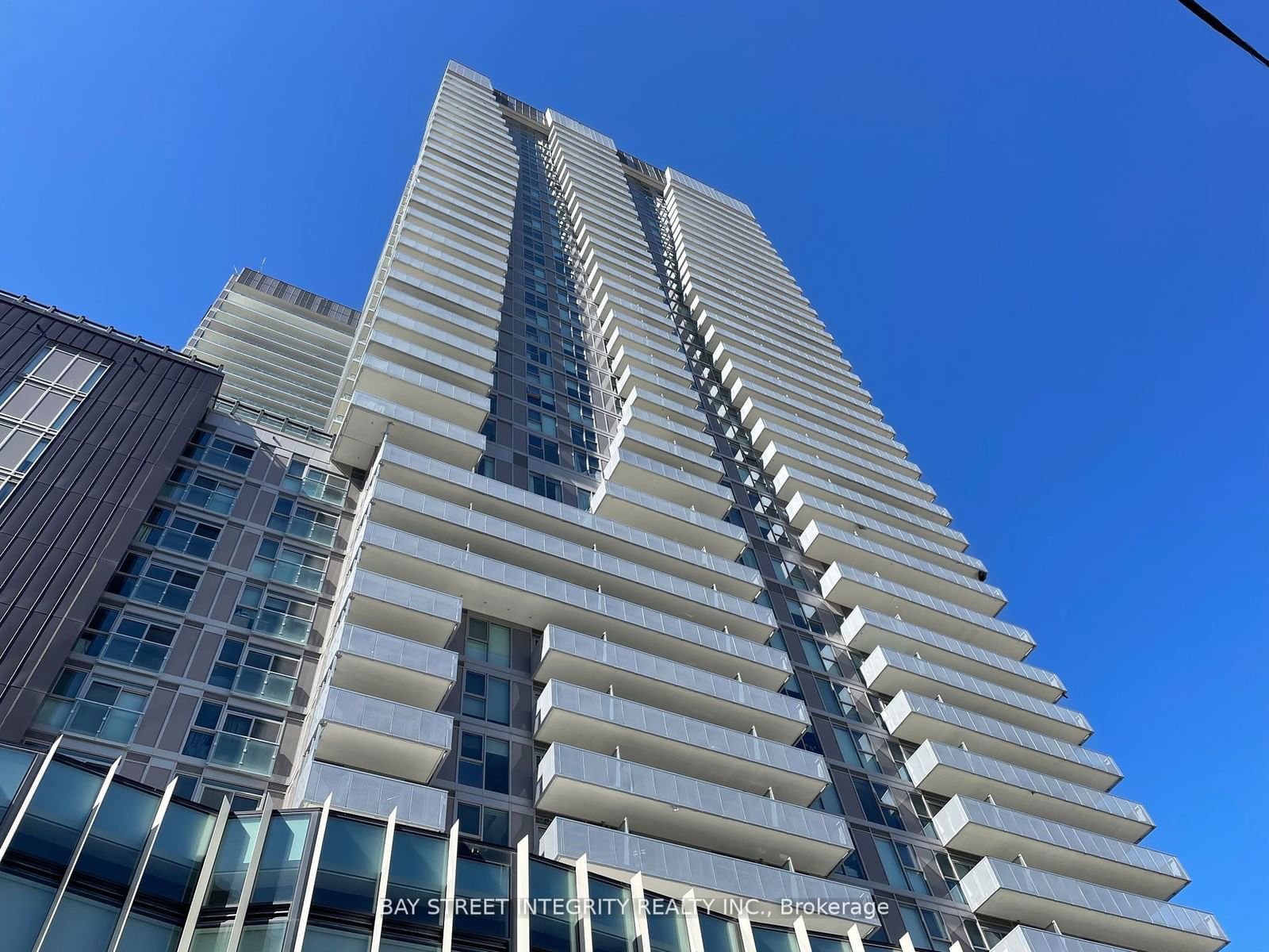 Condo for lease at 811-20 Richardson Street, Toronto, Waterfront Communities C8, M5A 0S6 - MLS: C11974787