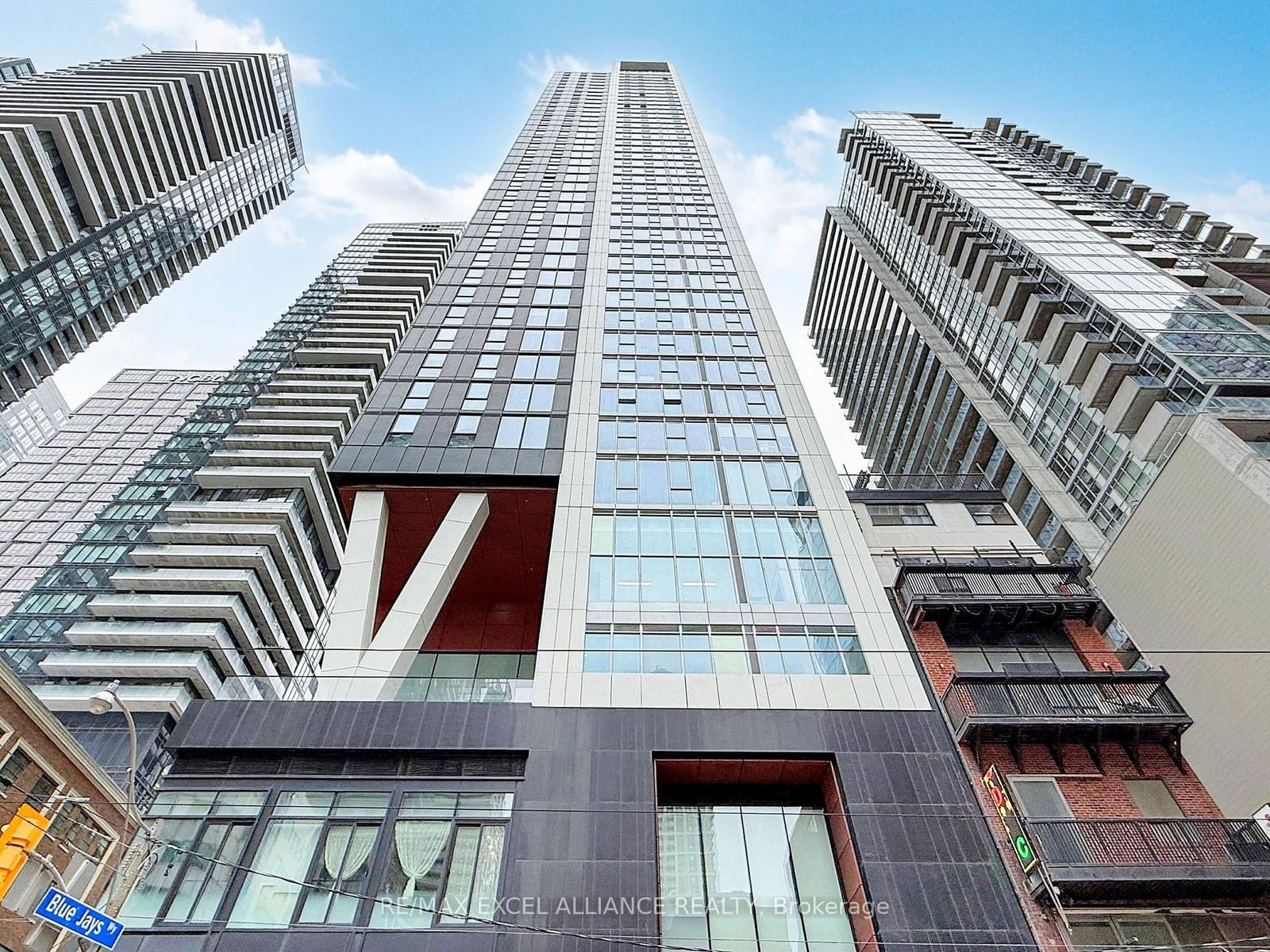 Condo for sale at 204-357 King Street, Toronto, Waterfront Communities C1, M5V 0S7 - MLS: C11974802