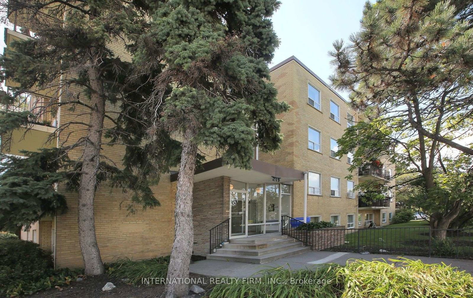 Condo for lease at 405-219 Wilson Street, Toronto, Bedford Park-Nortown, M5M 3B2 - MLS: C11974844