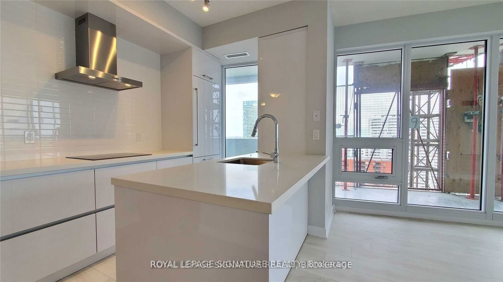 Condo for lease at 1303-2221 Yonge Street, Toronto, Mount Pleasant West, M4S 2B4 - MLS: C11974887