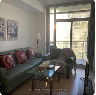 Unit 4303 — 21 Iceboat Terr, Toronto - Waterfront Communities C1 image-0-4