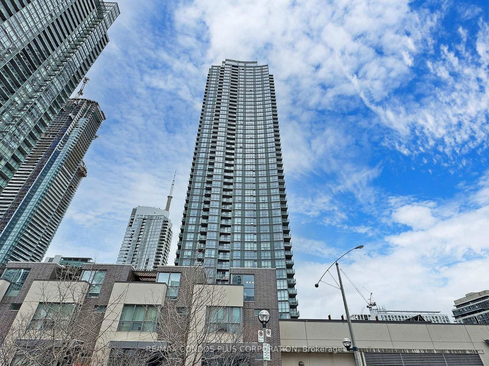 Condo for lease at 1101-11 Brunel Court, Toronto, Waterfront Communities C1, M5V 3Y3 - MLS: C11975186