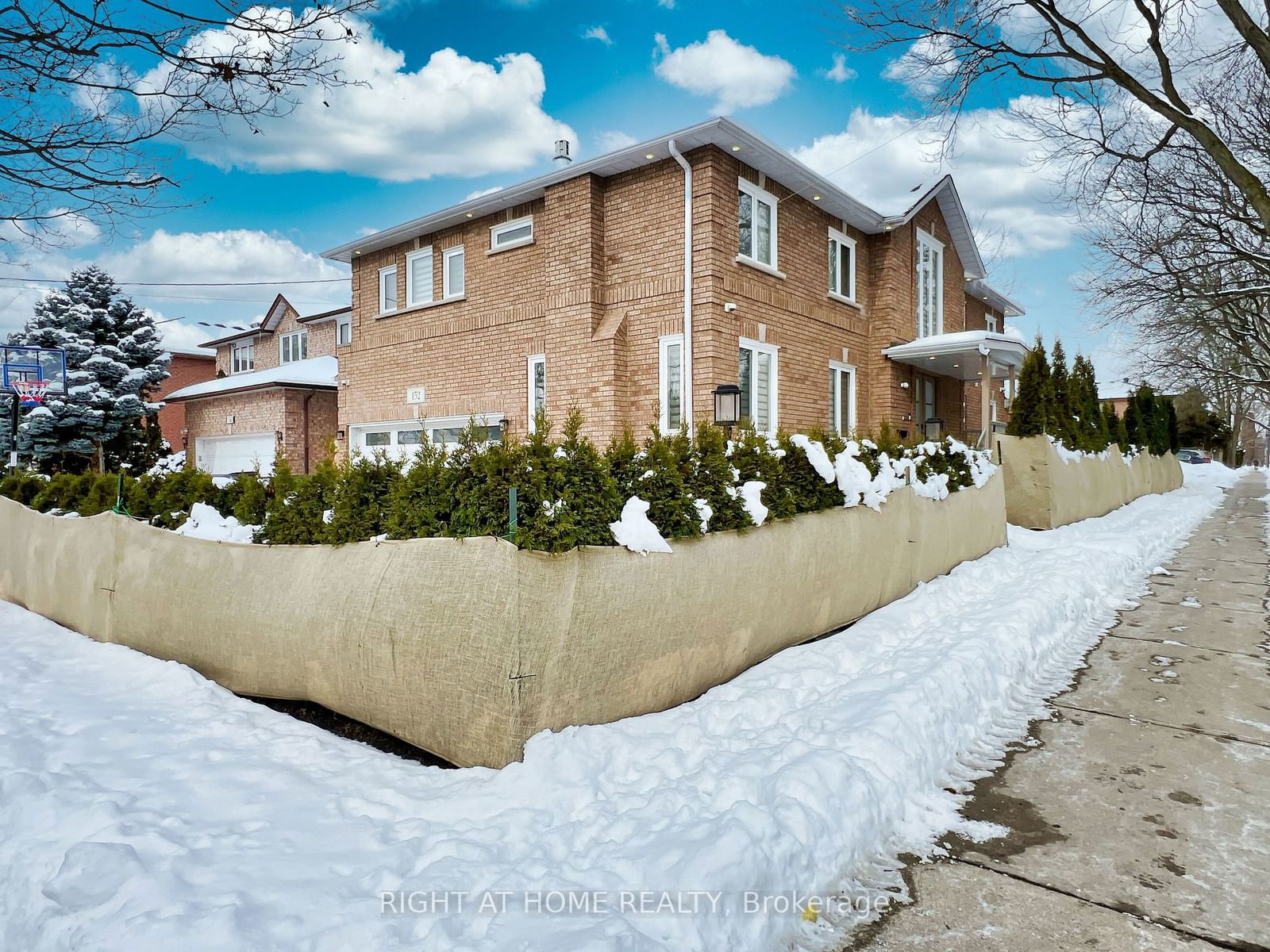 Detached House for sale at 152 Holmes Avenue, Toronto, Willowdale East, M2N 4M6 - MLS: C11975316