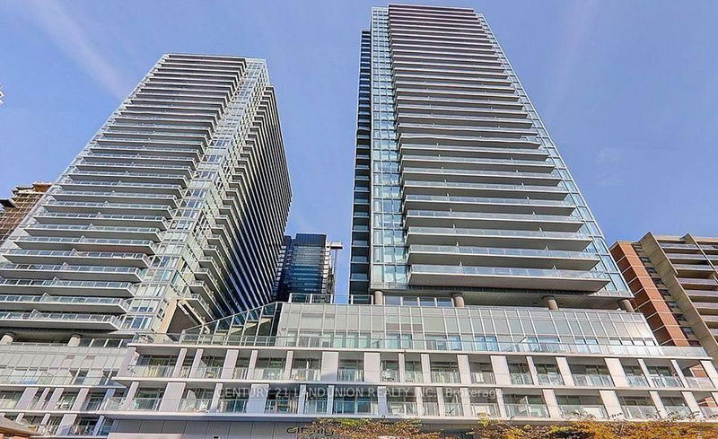 home for lease on 2201-195 Redpath Avenue