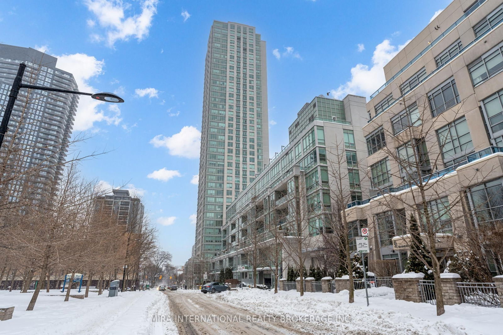 Condo sold at 3206-120 Homewood Avenue, Toronto, North St. James Town, M4Y 2J3 - MLS: C11975387