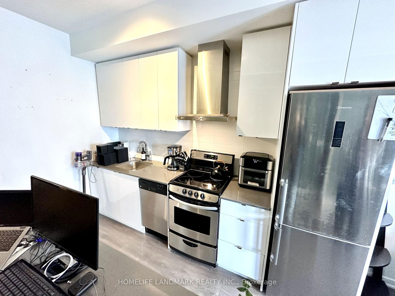 Condo for lease at 2009-51 East Liberty Street, Toronto, Niagara, M6K 3P8 - MLS: C11975539