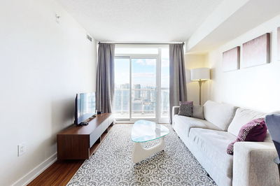 Unit 4012 — 75 Queens Wharf Rd, Toronto - Waterfront Communities C1 image-0-1