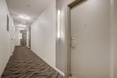 Unit 1710 — 228 Queens Quay, Toronto - Waterfront Communities C1 image-0-2