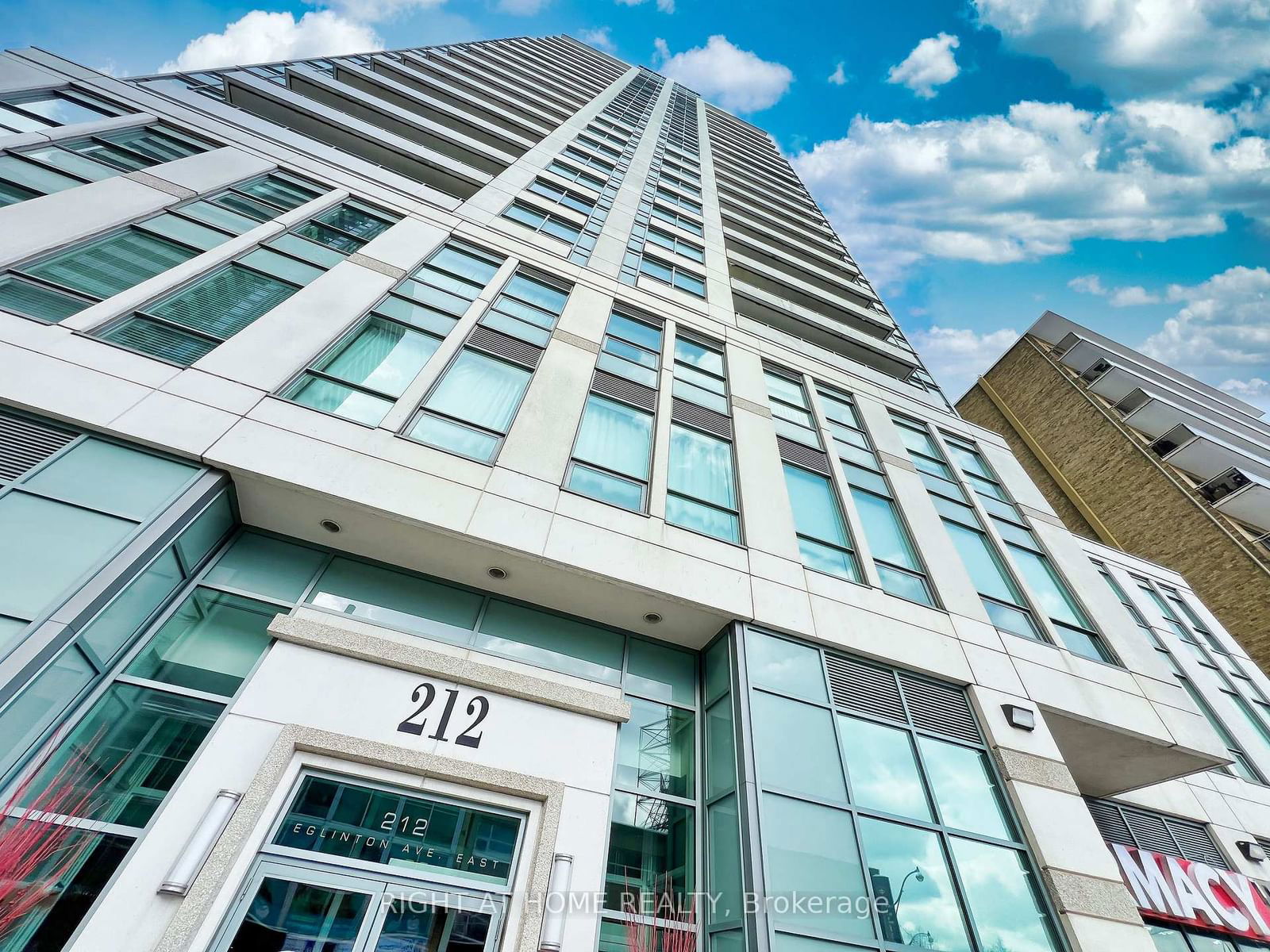 Condo for sale at 502-212 Eglinton Avenue, Toronto, Mount Pleasant West, M4P 0A3 - MLS: C11975655