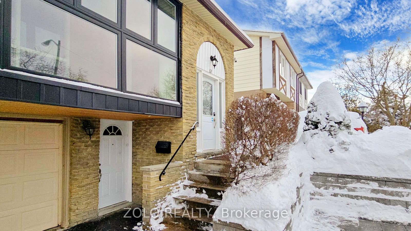 Semi-Detached House for sale at 82 Sexton Crescent, Toronto, Hillcrest Village, M2H 2L6 - MLS: C11975849